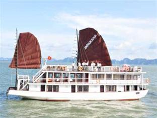 Anam junk 3 days 2 nights ( 2 nights on the boat )