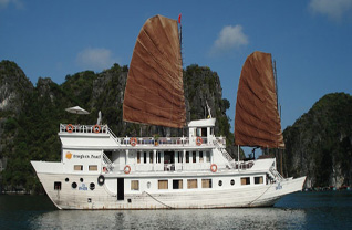 Dragon Pearl cruise 3 days 2 nights ( 2 nights on the boat )