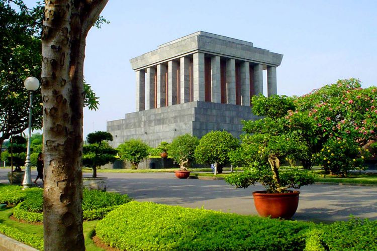 4 Days Guided Tour Of Northern Vietnam