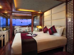 Paloma cruise 3 days 2 nights ( 2 night on the boat )